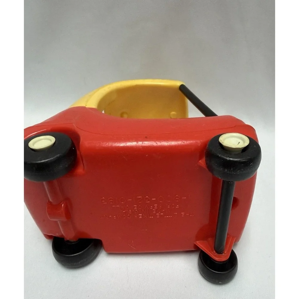 Vintage Little tikes Dollhouse Cozy Coupe Car Red Yellow